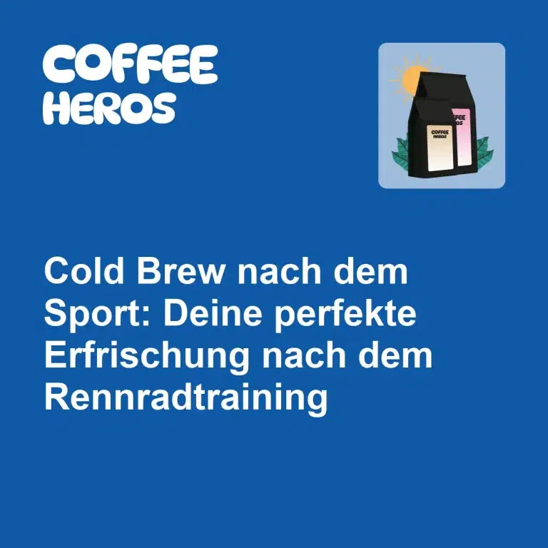 Cold Brew nach dem Sport in Glas mit Eiswuerfeln neben Rennradhelm und Trinkflasche auf Holztisch