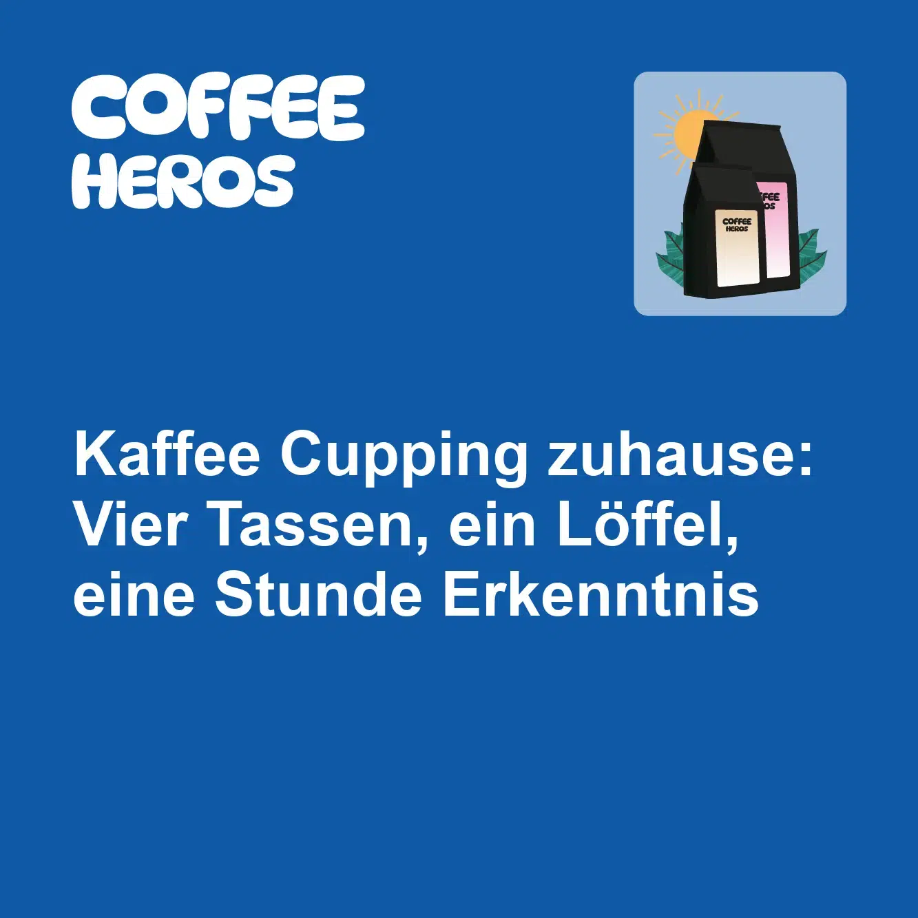 Vier weiße Tassen mit Kaffee für professionelles Cupping zuhause, daneben ein Cupping-Löffel auf Holztisch